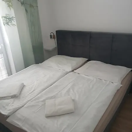 Riva Restauracia A Guest house